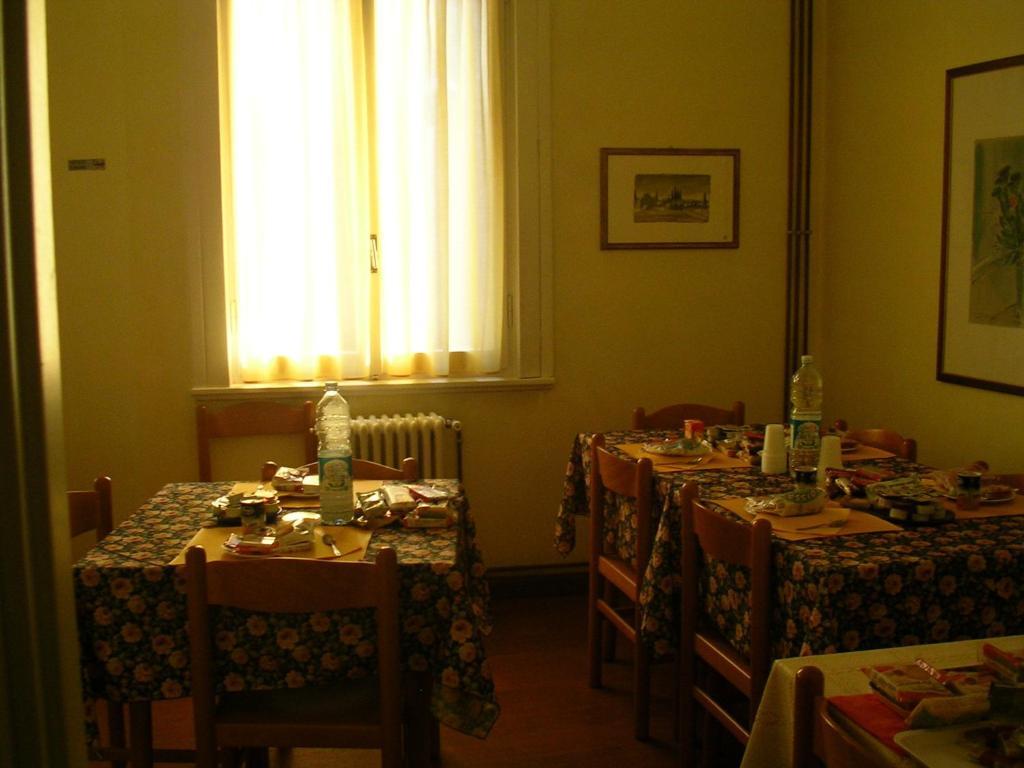 Albergo Cristallo Λενιάνο Εξωτερικό φωτογραφία