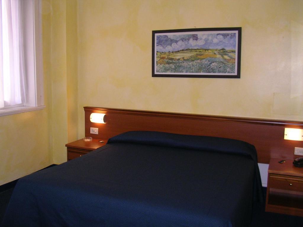 Albergo Cristallo Λενιάνο Δωμάτιο φωτογραφία